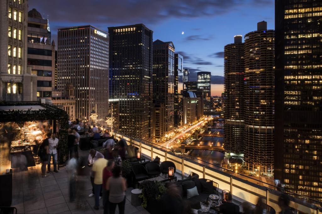 "Academic Escapes: Unveiling the Enchanting Rooftop Views of Universities Worldwide"
