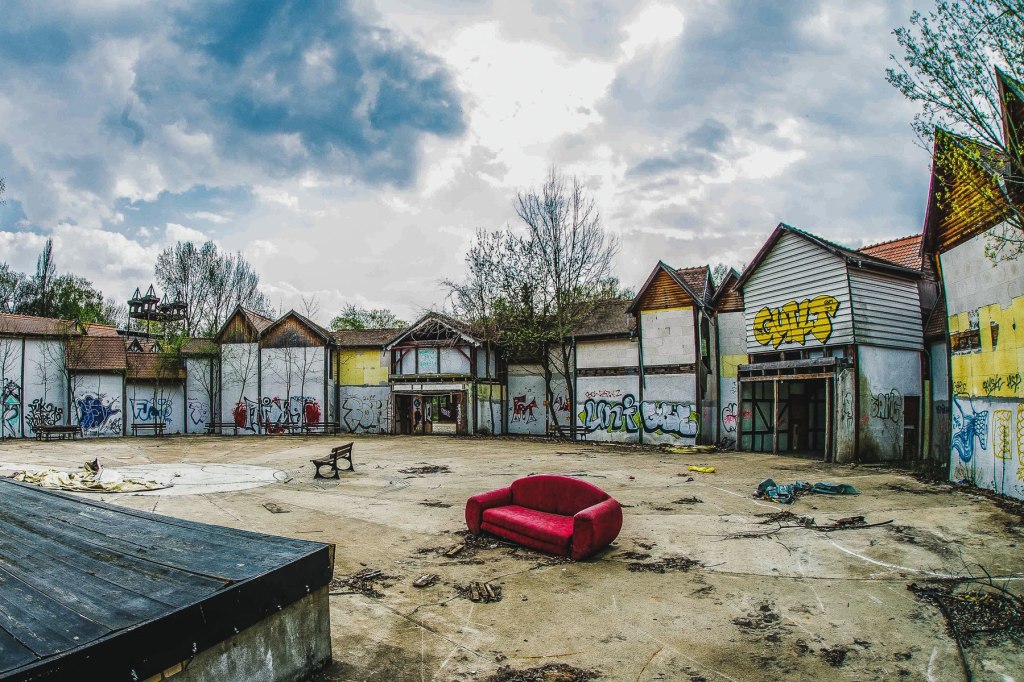 Unveiling the Haunting Beauty of Abandoned Amusement Parks