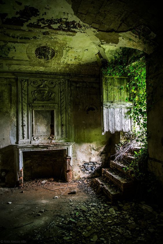 Unveiling the Secrets: Exploring Haunted Places and Forgotten Tales