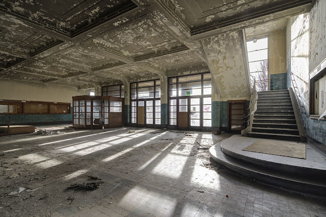 "From Ghostly Grounds to Enchanted Halls: Exploring Abandoned Schools and Universities Around the World!"